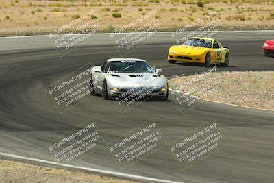 media/Jun-01-2025-CalClub SCCA (Sun) [[eae223c5dd]]/Group 1/Track Event 4/